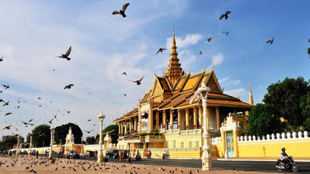 K9 Riverside Hotel Phnom Penh Extérieur photo