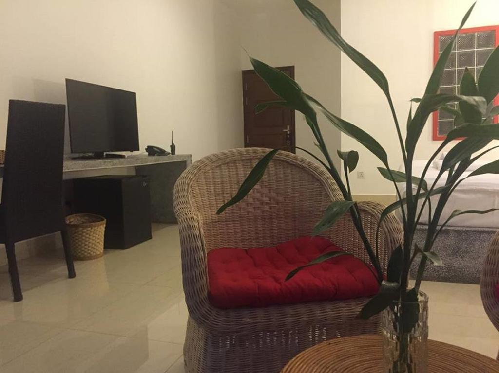 K9 Riverside Hotel Phnom Penh Chambre photo